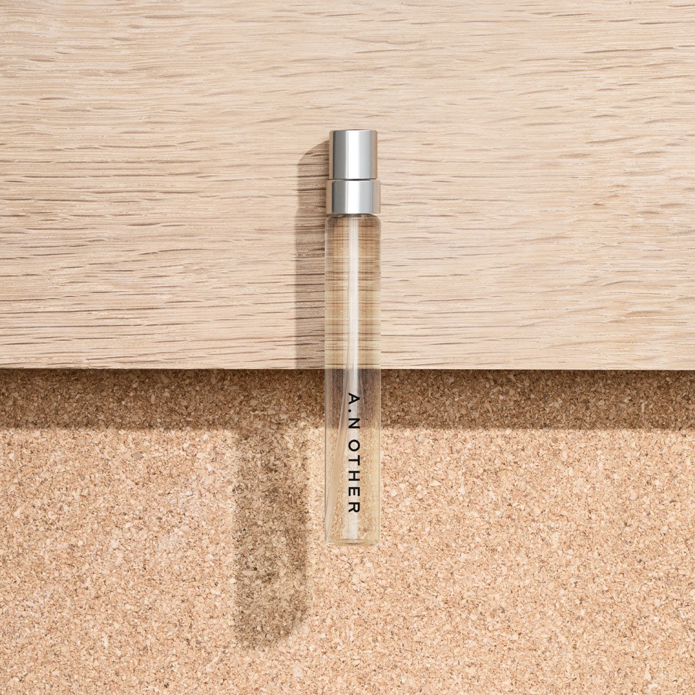 A. N. OTHER WD/18 – Eau de Parfum – Travel Size von Patricia Bilodeau in der Duftnote Clean, Holzig