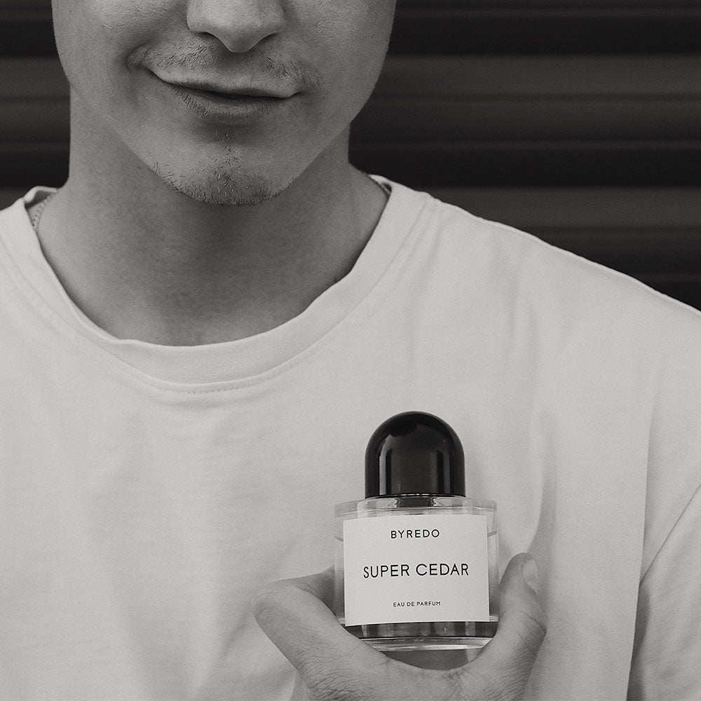 Byredo Super Cedar – Eau de Parfum – 100ml von Ben Gorham, Olivia Giacobetti, Jérôme Epinette in der Duftnote Holzig