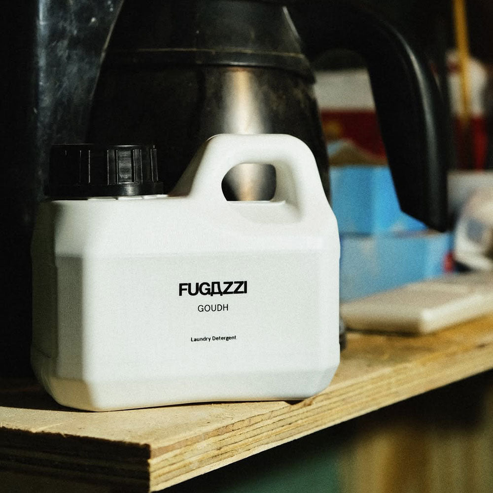 Fugazzi Goudh – Laundry Detergent in der Duftnote Animalisch, Holzig