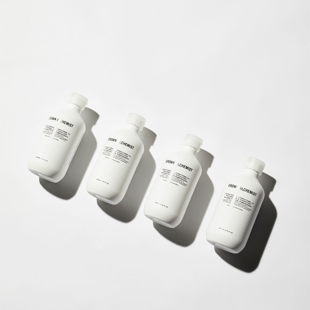 Grown Alchemist Strengthening – Conditioner 0.2: Panthenol B-5, Hydrolzed BaoBab Protein, Pomegranate – 200ml