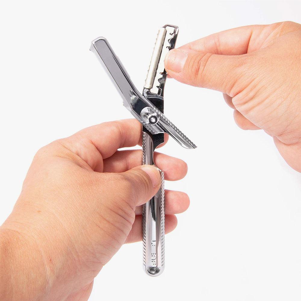Leaf Shave The Leaf Dermaplaner Kit – Chrome