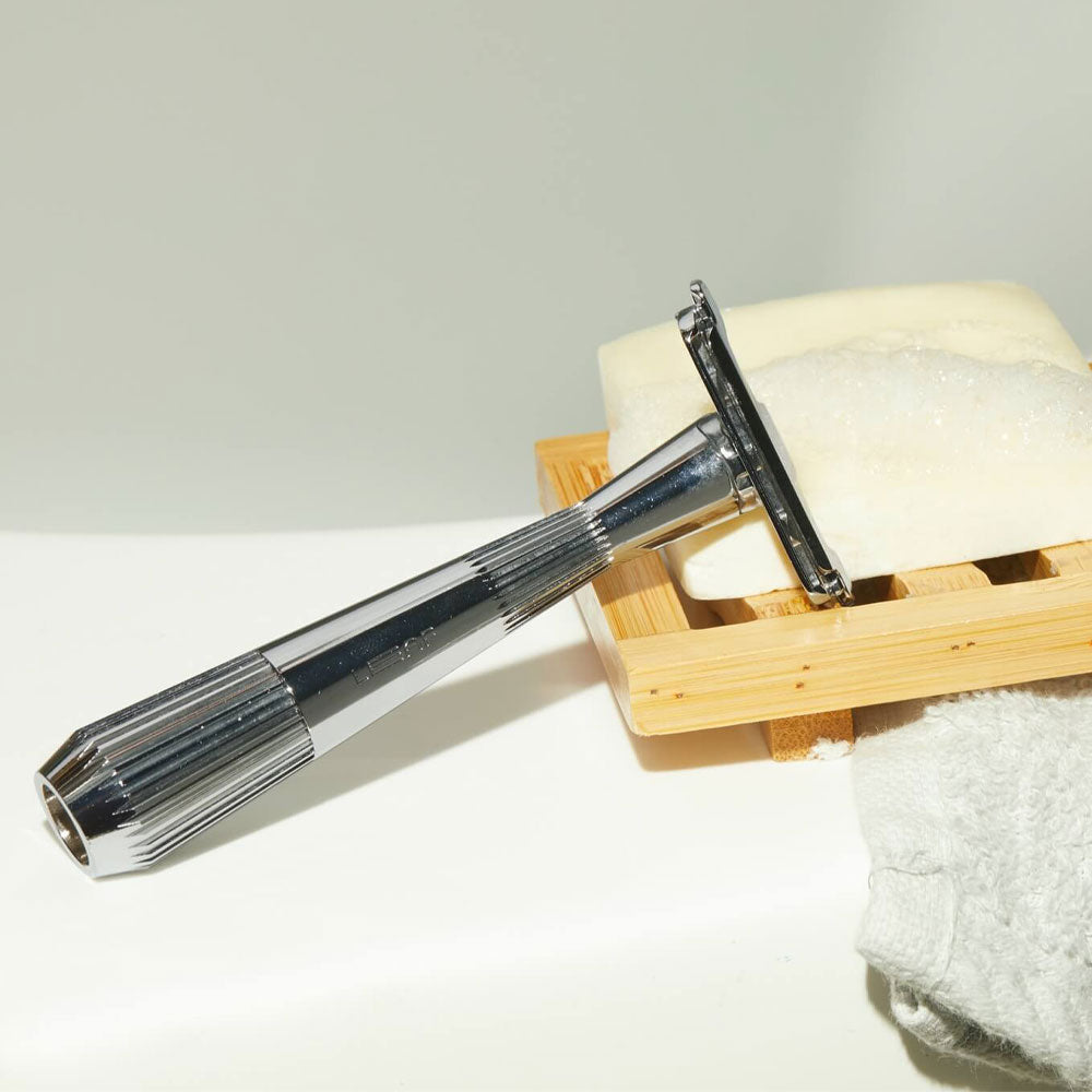 Leaf Shave The Twig Razor Kit – Chrome