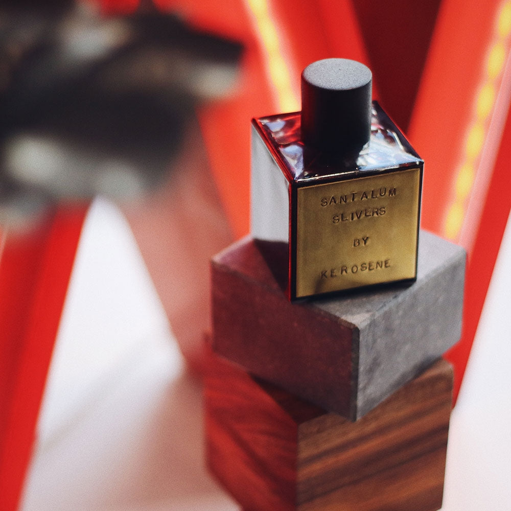 Kerosene Fragrances Santalum Slivers – Eau de Parfum – 100ml von John Pegg in der Duftnote Holzig-Zitrisch