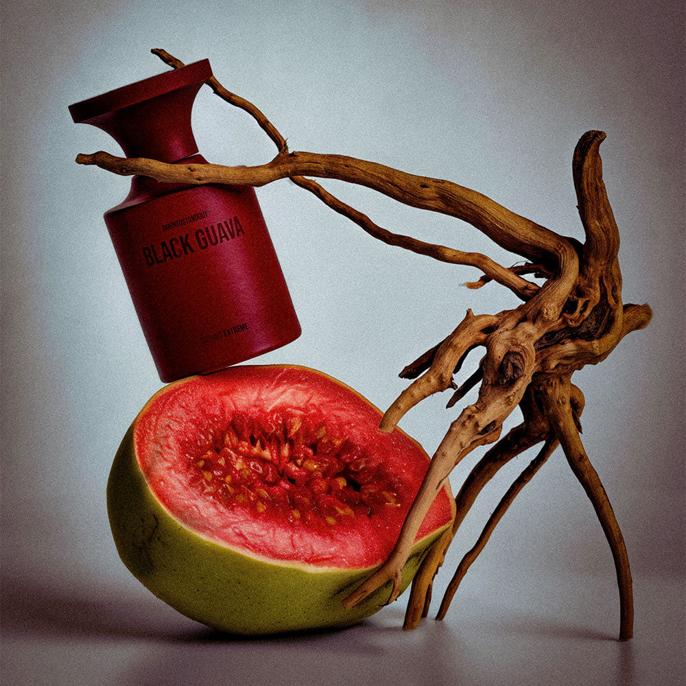 Borntostandout Black Guava – Extrait de Parfum – 50ml von Suzy Le Helley in der Duftnote Fruchtig, Holzig