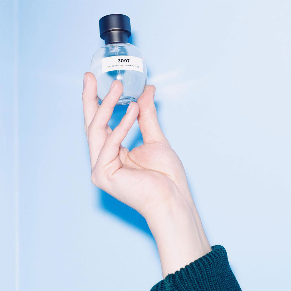 Son Venïn 3007 – Eau de Parfum – 50ml von Rosine Courage in der Duftnote Holzig, Blumig-Grün, Pudrig